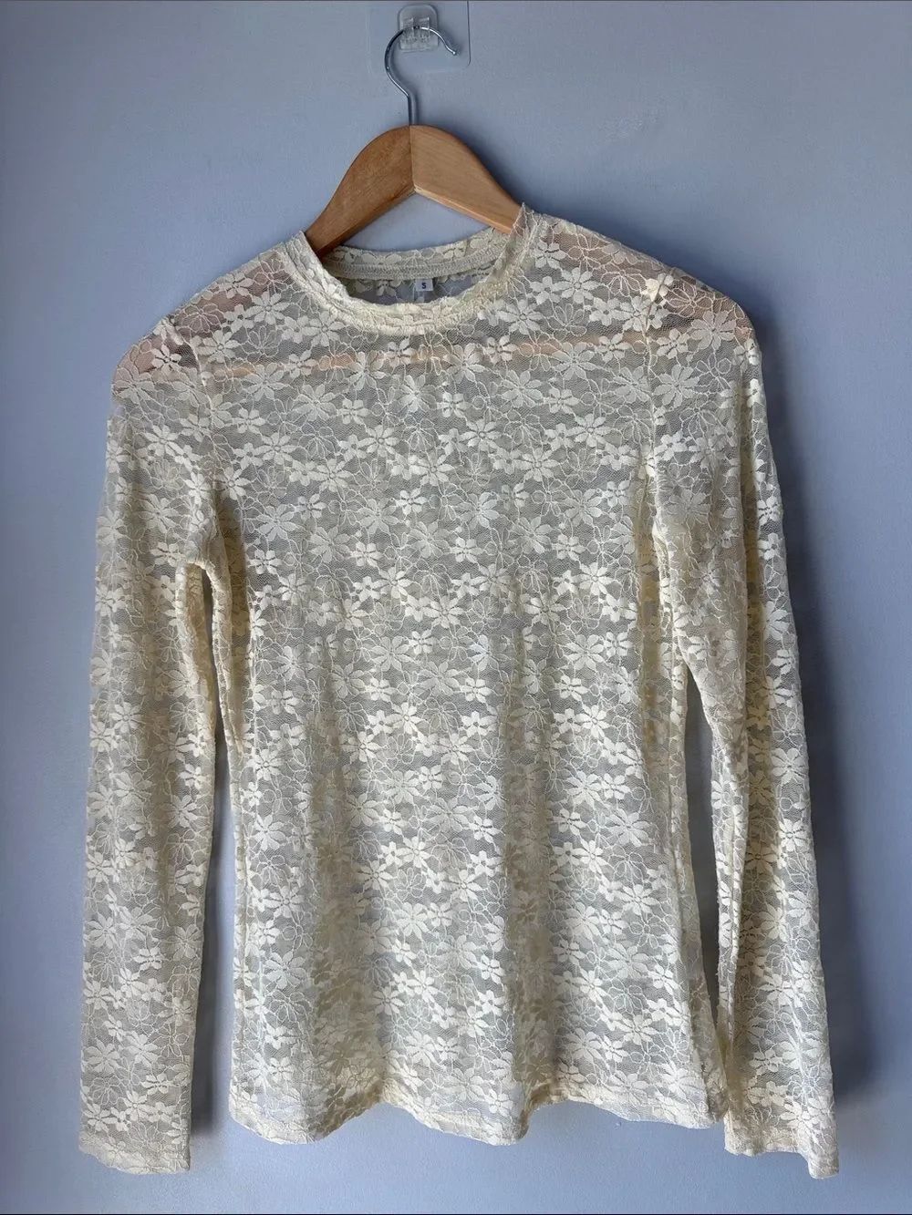 Sheer Floral Lace Long Sleeve Top